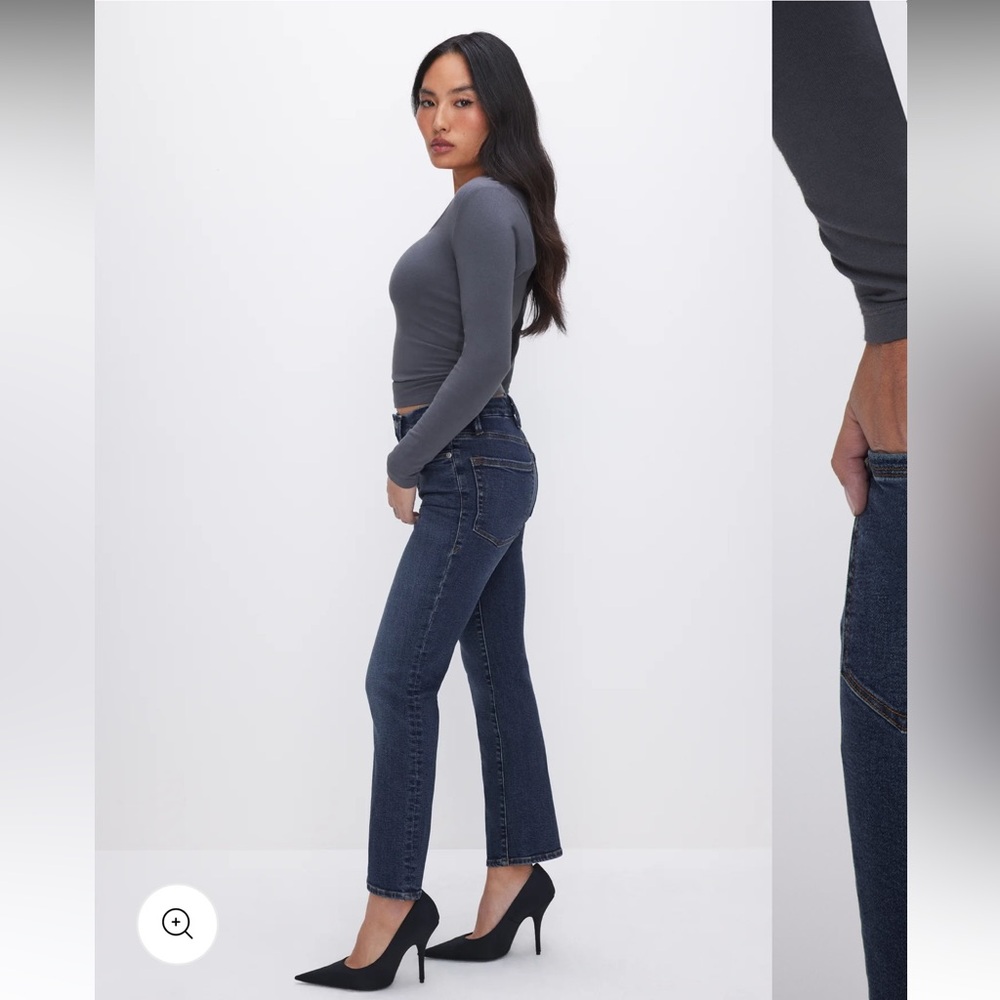 Good American Petite Straight Jeans